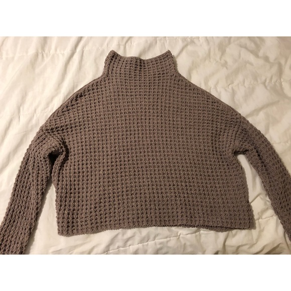 Urban Outfitters Waffle Knit Tan Turtleneck - Picture 5 of 6
